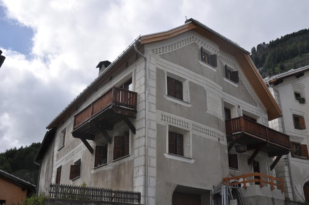 Attika Wohnung 7546 Ardez Ruang foto